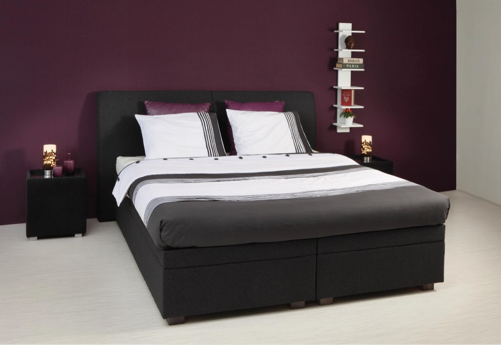 Viktoria waterbed · The Waterbed Company